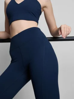Active-Caprileggings mit hohem Bund