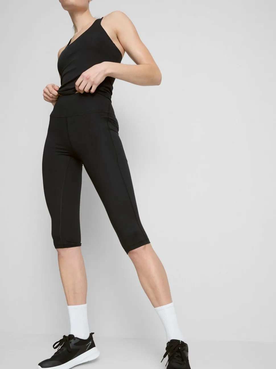 Active-Caprileggings mit hohem Bund