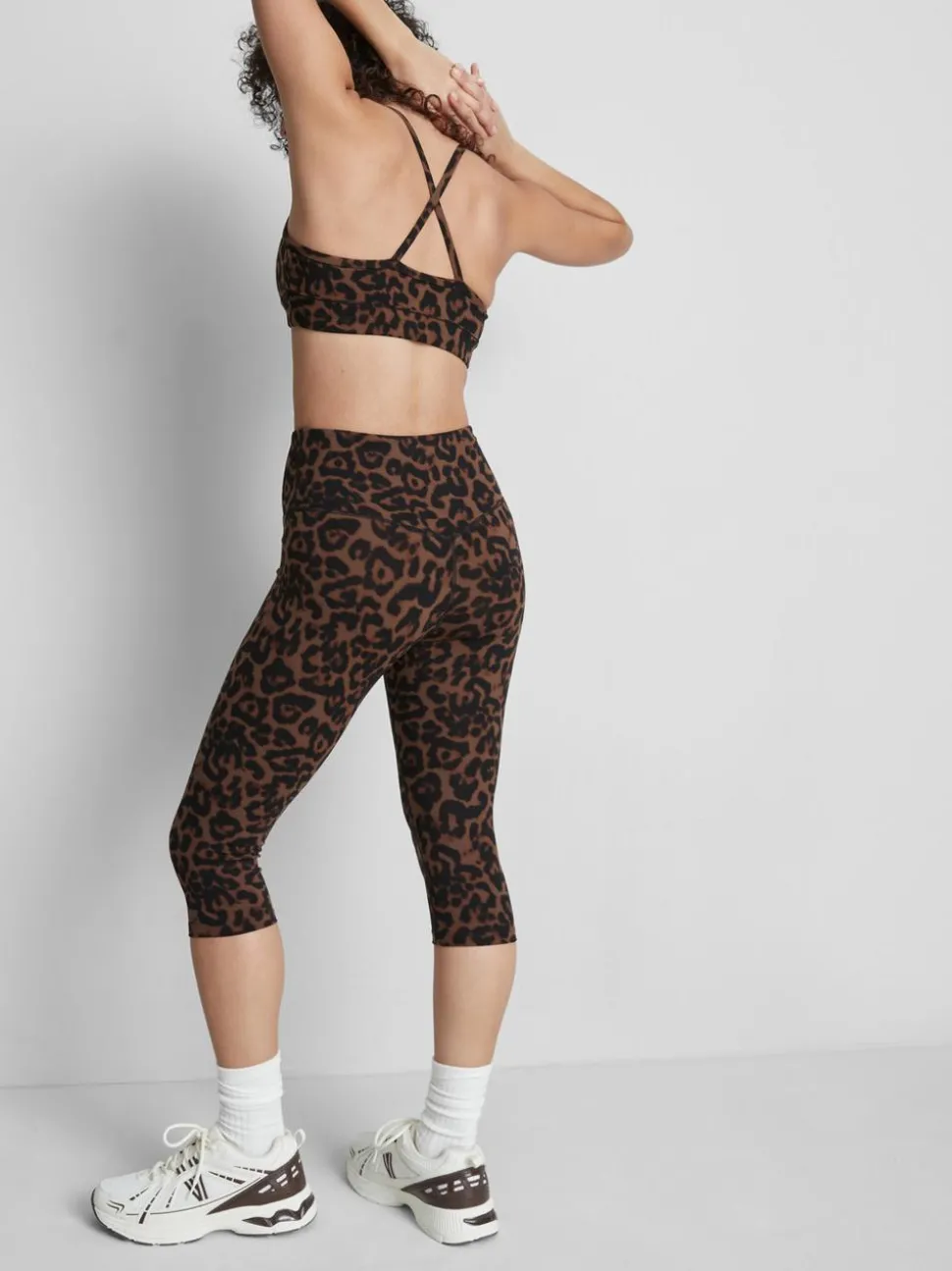Active-Capri-Leggings mit Leopardenmuster