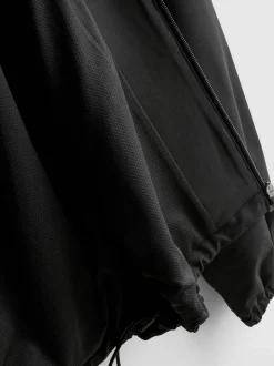 Active Jacke mit Trichterkragen