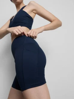 Activewear-Yogashorts mit mittlerer Leibhöhe