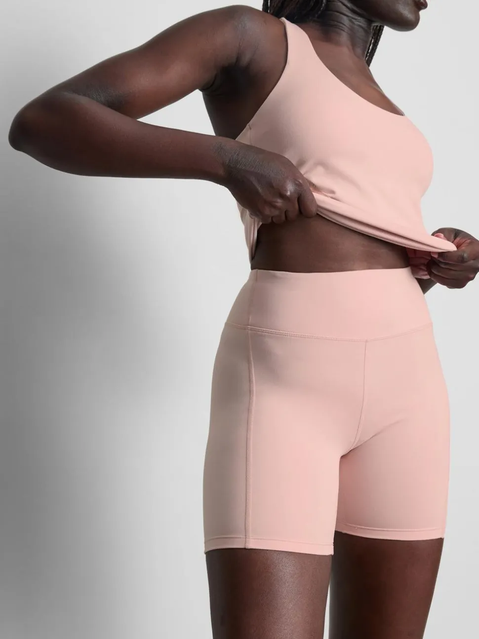 Active-Yogashorts mit hohem Bund
