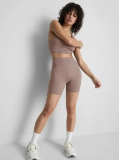 Active-Yogashorts mit hohem Bund