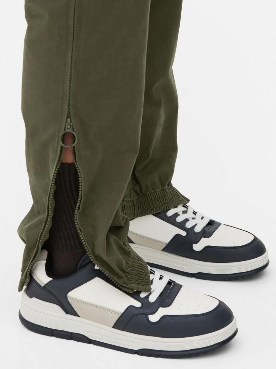 Adaptive Cargohose