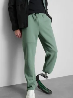 Adaptive Jogginghose mit Einsätzen