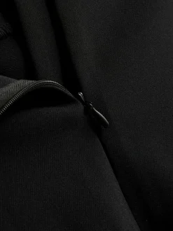 Asymmetrischer eleganter Minirock