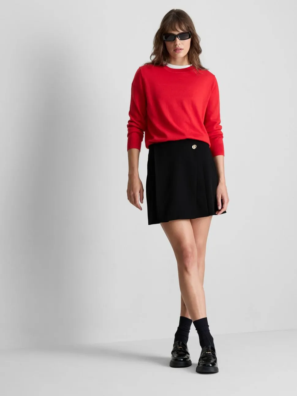 Asymmetrischer eleganter Minirock