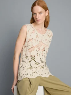 Asymmetrisches Häkeltop aus Strick