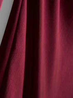 Asymmetrisches Maxikleid mit ausgestelltem Ärmel