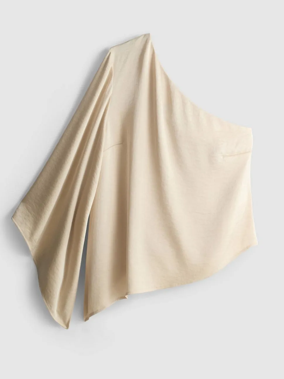 Asymmetrisches One-Shoulder-Top aus Satin