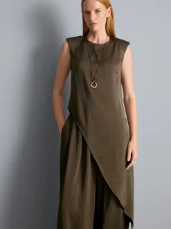Asymmetrisches Top aus strukturiertem Satin mit Schulterpolstern