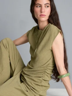 Asymmetrisches Top in Knitteroptik