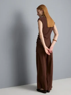 Asymmetrisches Top in Knitteroptik