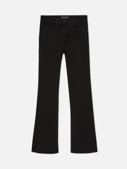 Ausgestellte Jeans mit mittelhohem Bund