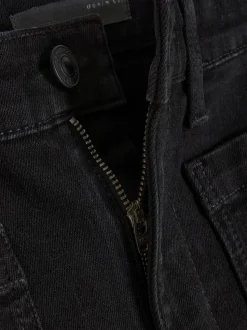 Ausgestellte Jeans mit mittelhohem Bund