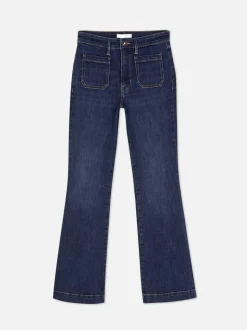 Ausgestellte Jeans mit mittelhohem Bund