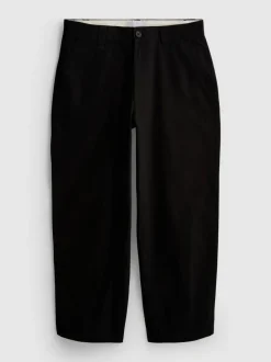 Baggy-Chinohose mit mittlerer Leibhöhe