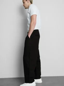 Baggy-Chinohose mit mittlerer Leibhöhe
