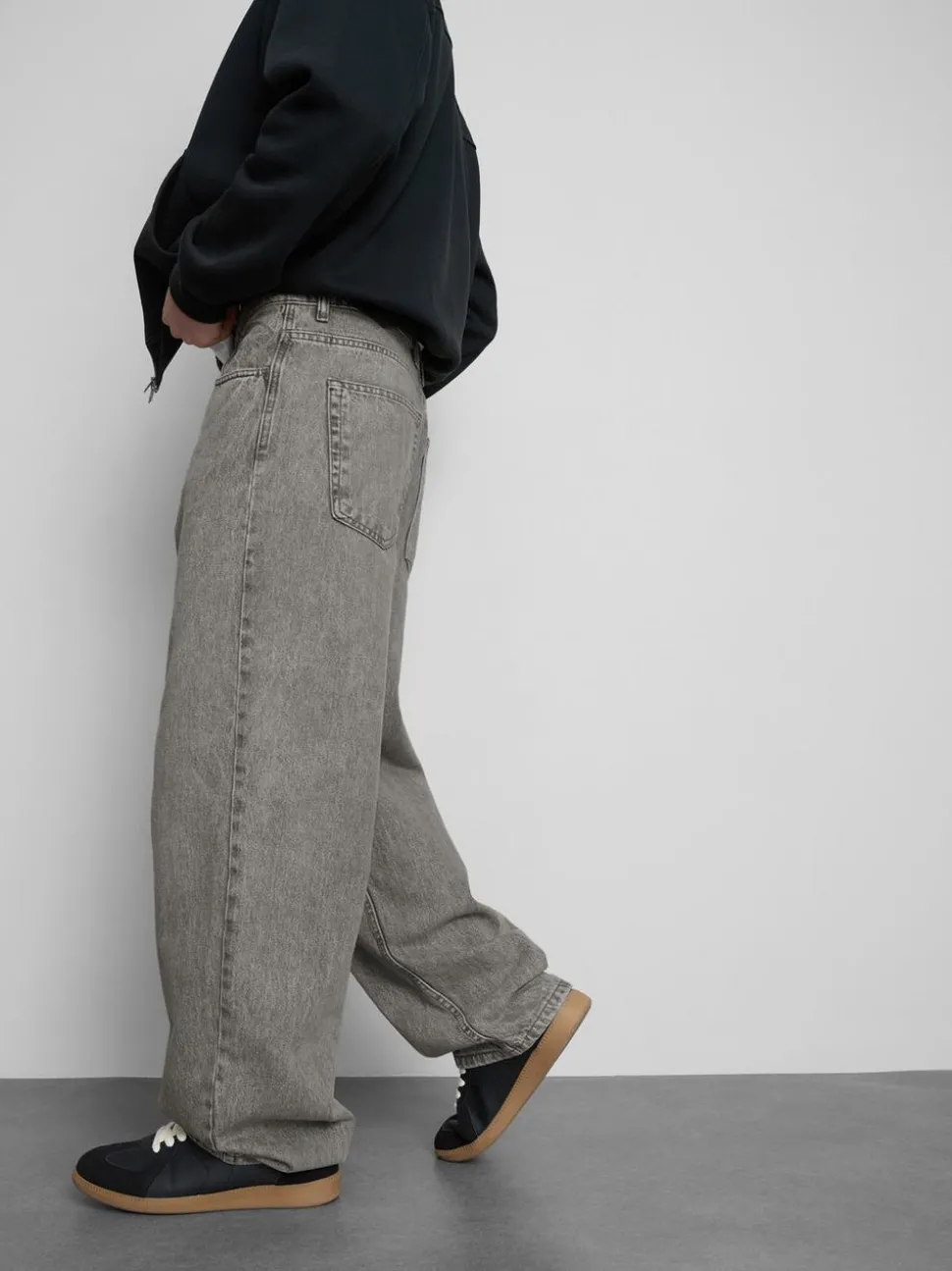 Baggy-Jeans mit mittlerer Leibhöhe