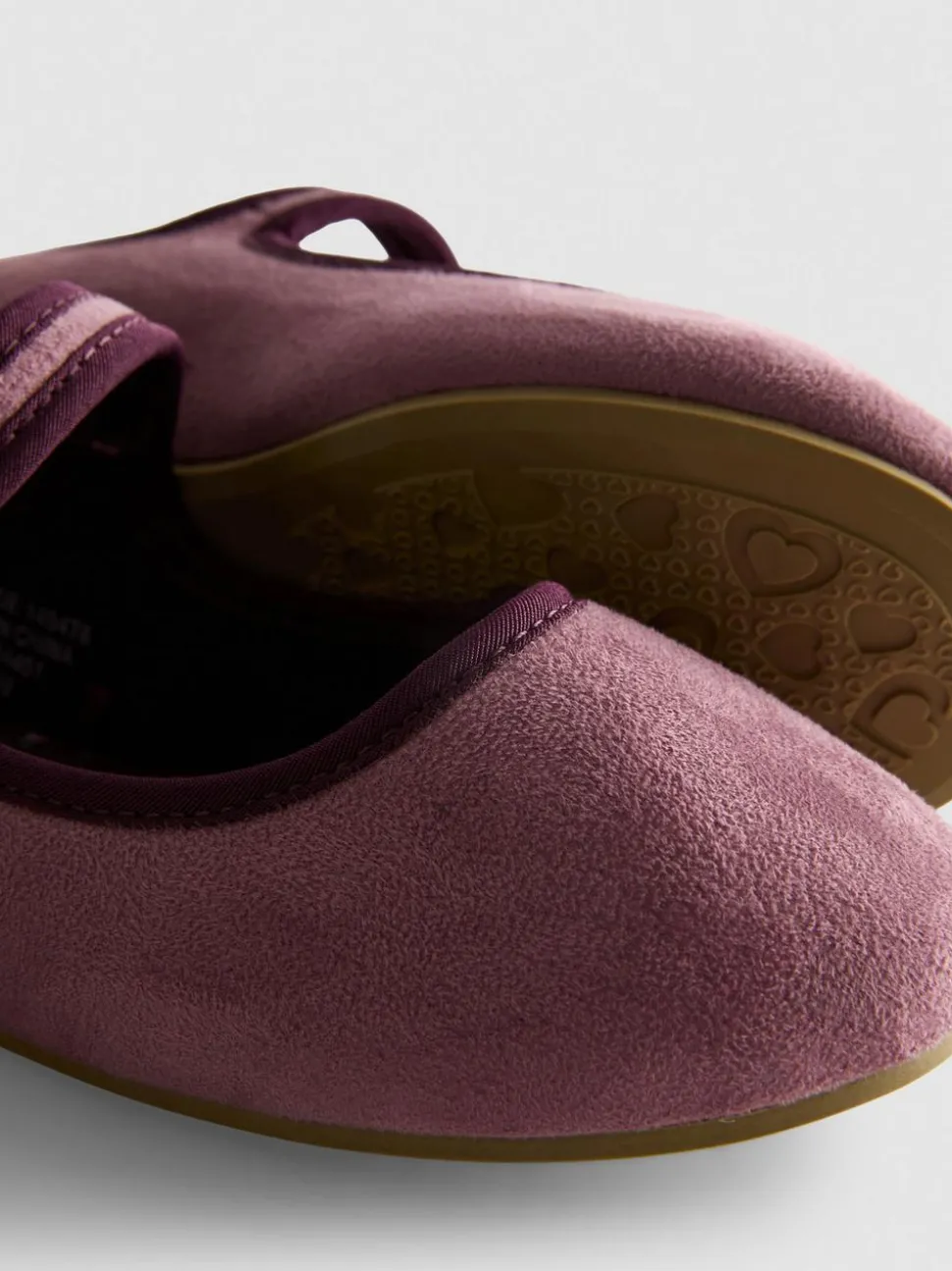 Ballerinas in Wildleder-Optik
