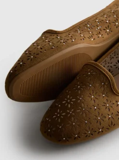 Ballerinas mit Cut-outs