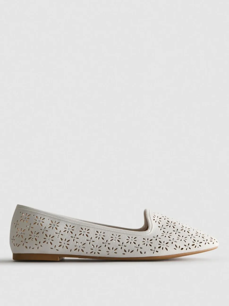Ballerinas mit Cut-outs