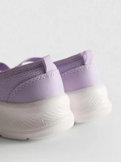 Ballerinas mit dicker Sohle