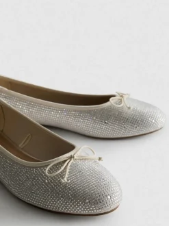 Ballerinas mit Strasssteinen