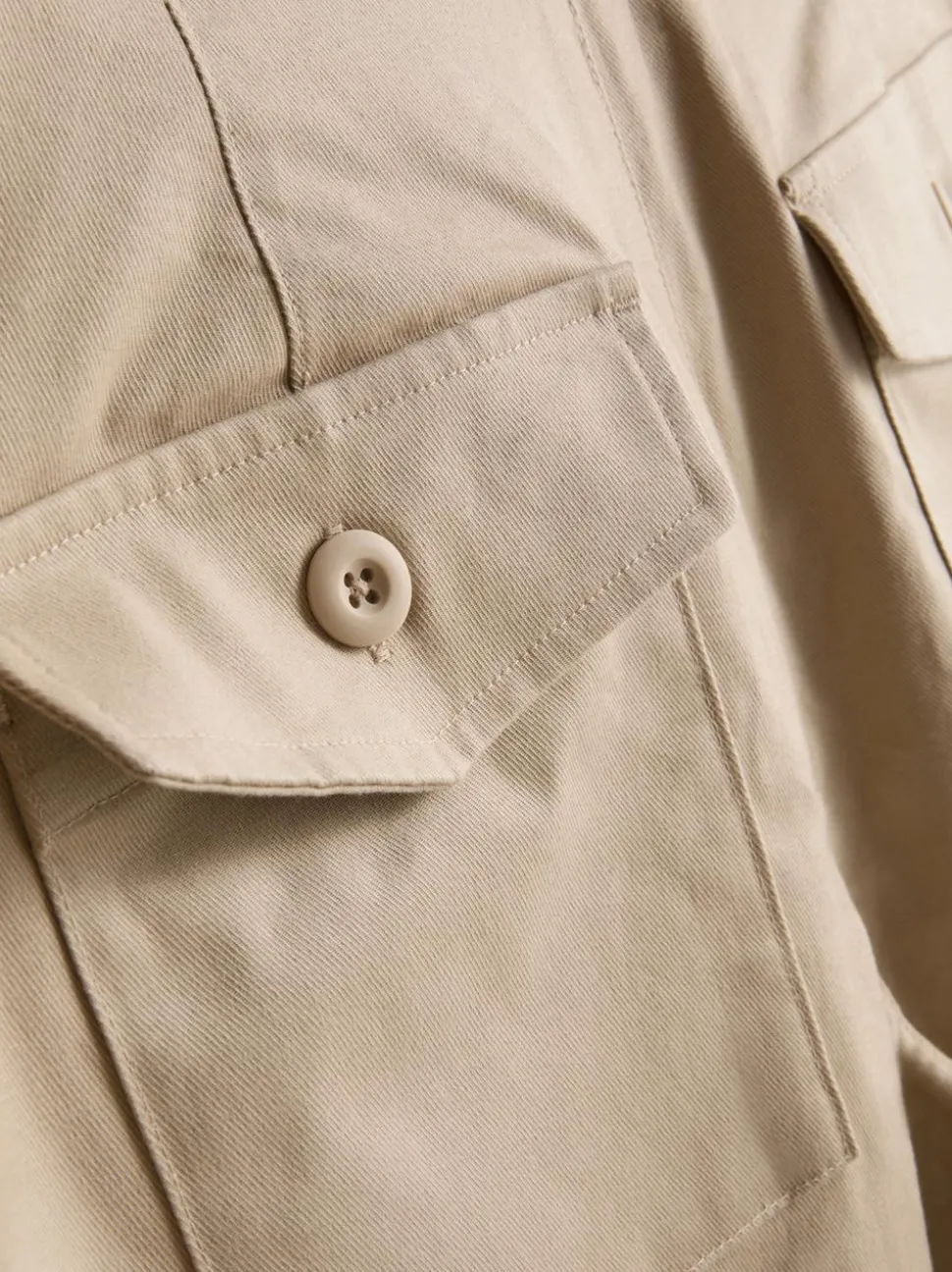 Barrel-Hose im Utility-Stil mit hohem Baumwollanteil