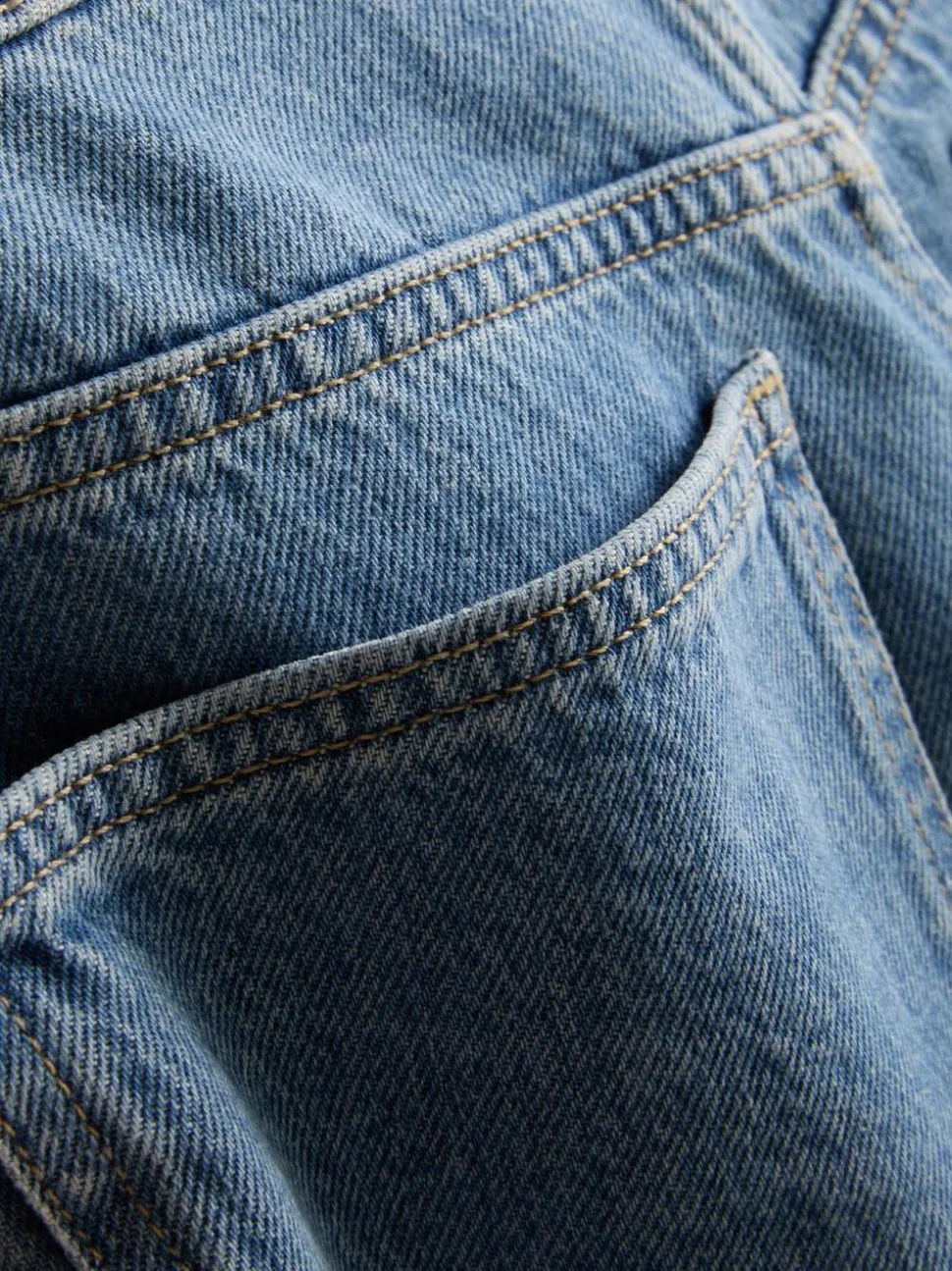 Barrel-Jeans mit mittlerer Leibhöhe
