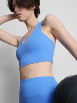 Bauchfreies Active-Top mit V-Ausschnitt und Racerback