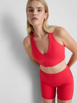 Bauchfreies Active-Top mit V-Ausschnitt und Racerback