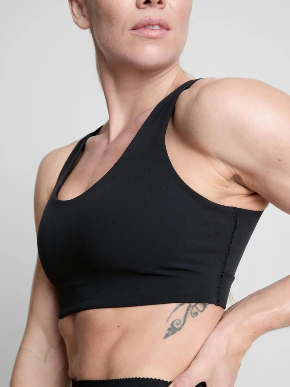 Bauchfreies „BodySculpt“ Performance-Top