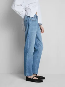 Baumwoll-Denim-Jeans mit mittlerer Leibhöhe und geradem Bein