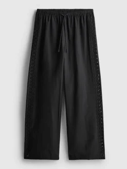 Baumwollhose mit weitem Bein und Lochstickerei