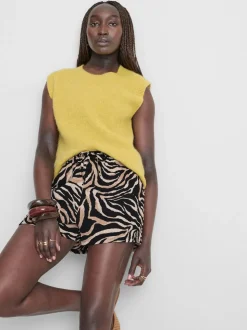 Bedruckte, strukturierte Shorts in Knitteroptik