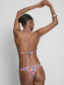 Bikini mit Triangel-BH und Brazil-Slip
