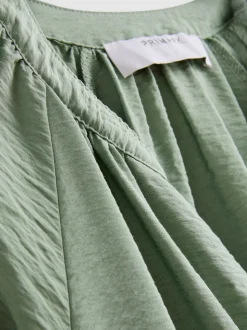 Bluse mit 3/4-Ärmeln und V-Ausschnitt