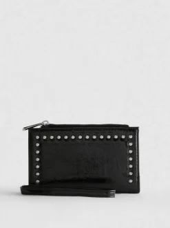 Brieftasche mit Nieten