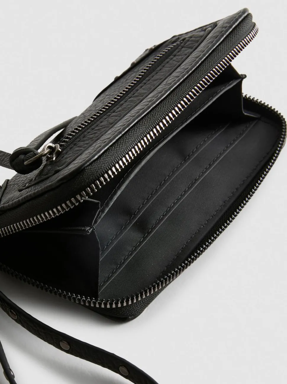 Brieftasche mit Reißverschluss