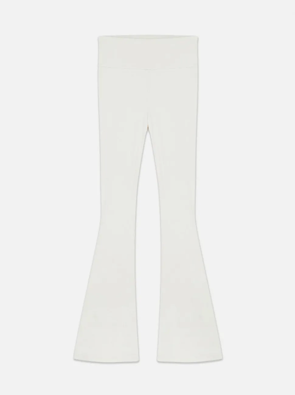 Butterweiche Leggings mit ausgestelltem Bein