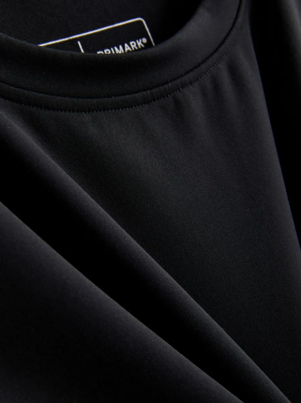 Butterweiches, figurbetontes T-Shirt