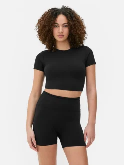 Butterweiches, kurzes T-Shirt