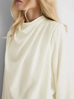 By Coleen Hochgeschlossene Cape-Bluse
