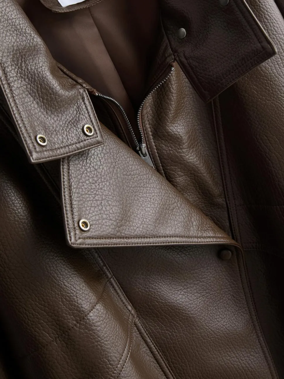 „By Coleen“ Kunstlederjacke mit Trichterkragen