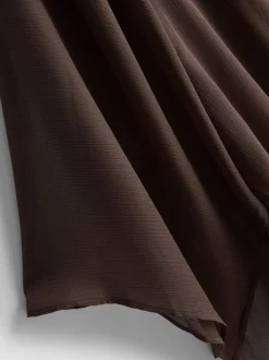 Cape-Bluse mit hohem Kragen