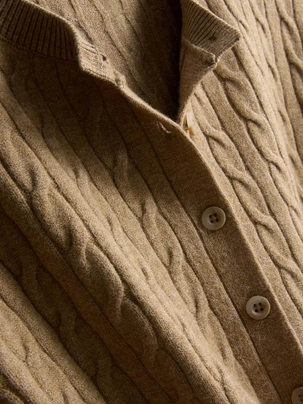 Cardigan mit Zopfmuster