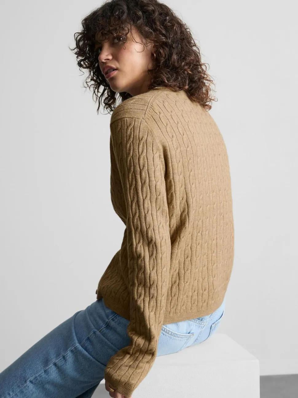 Cardigan mit Zopfmuster
