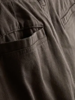 Chinohose mit mittlerer Leibhöhe