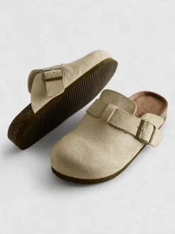 Clog-Pantoffeln mit Schnalle